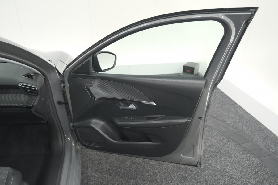 Peugeot 208 Hybrid 110 e-DCS6 Allure | Stoelverwarming | Apple Carplay | Parkeersensoren
