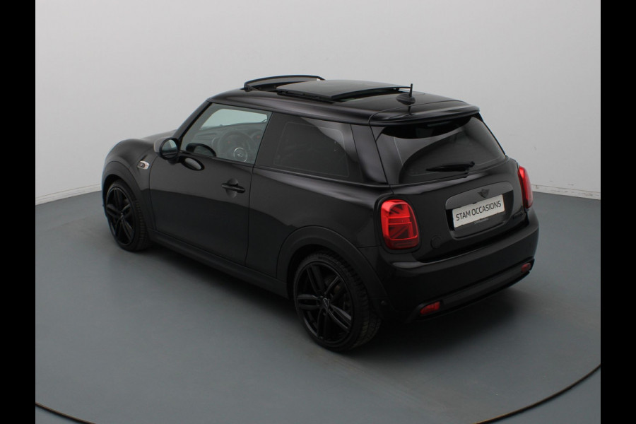 MINI Mini Electric 184pk Yours 33 kWh Cruise | Climate | Parkeersens. v+a | Stoelverw.