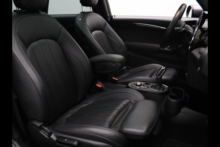 MINI Mini Electric 184pk Yours 33 kWh Cruise | Climate | Parkeersens. v+a | Stoelverw.