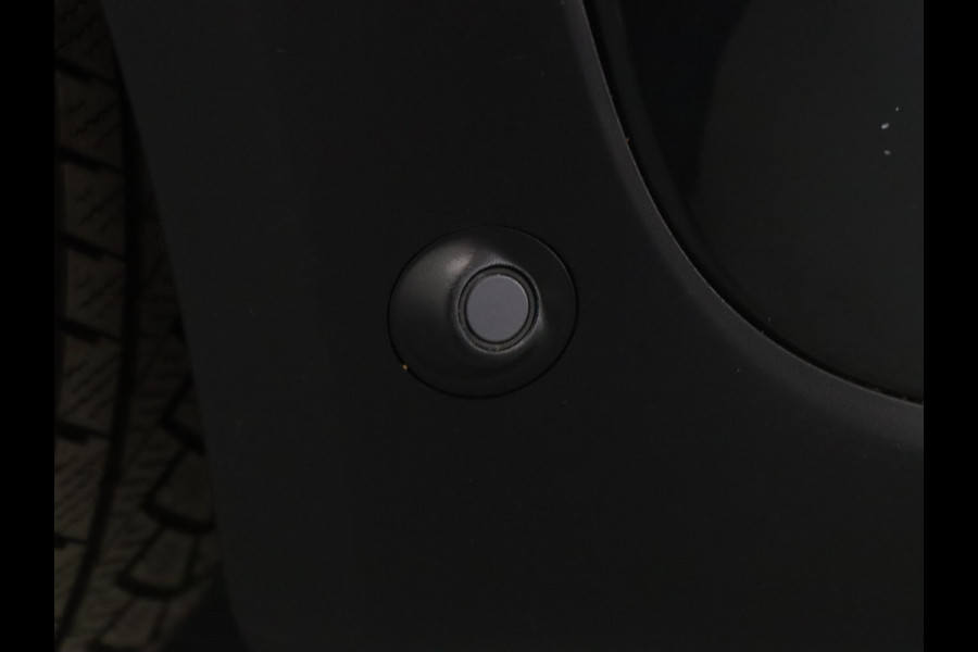 MINI Mini Electric 184pk Yours 33 kWh Cruise | Climate | Parkeersens. v+a | Stoelverw.