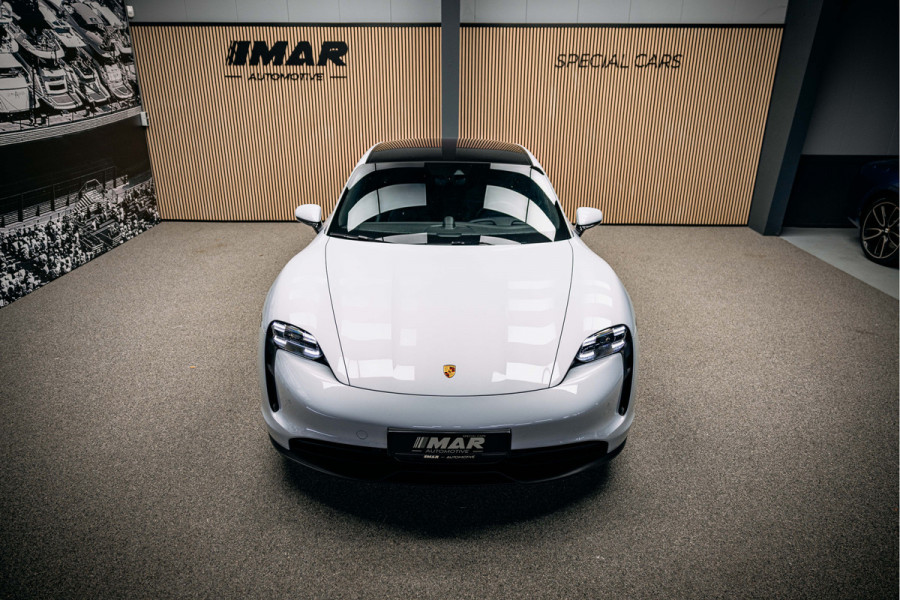 Porsche Taycan Performance 84 kWh | NL geleverd | Sport Chrono | Bose | Electric Sport Sound | Stoelverwarming |