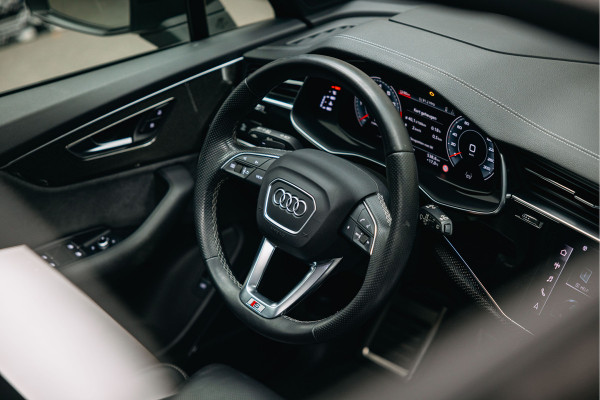 Audi Q7 55 TFSI quattro Pro Line S | Nardo | RS zetels | carbon inleg | Pano | B/O | Head-Up |