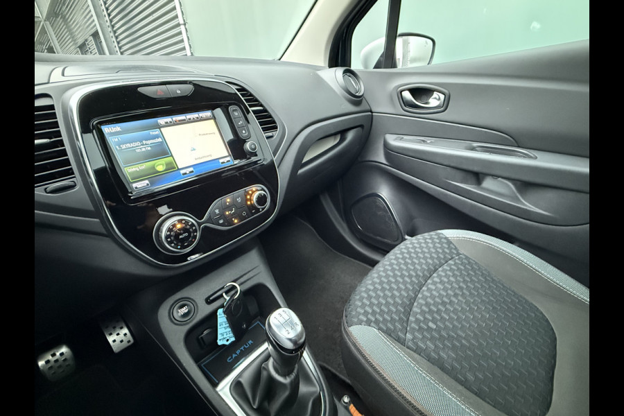 Renault Captur BWJ 2018 | 0.9TCe 90PK Intens | TREKHAAK | PANO DAK | PDC | NAVI | CAMERA | CLIMA