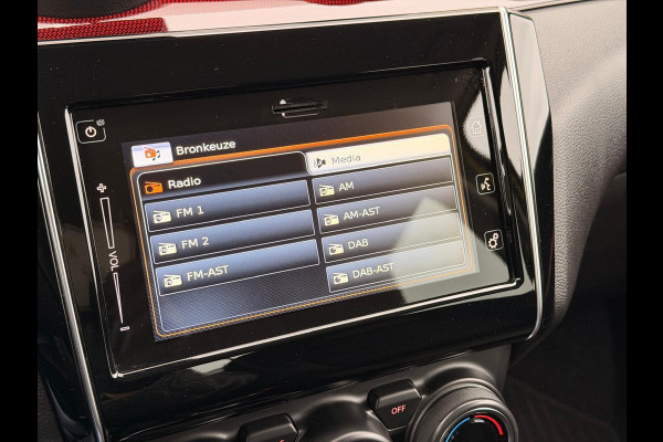 Suzuki Swift 1.4 Sport 17'' CarPlay Camera ACC Stoelverwarming