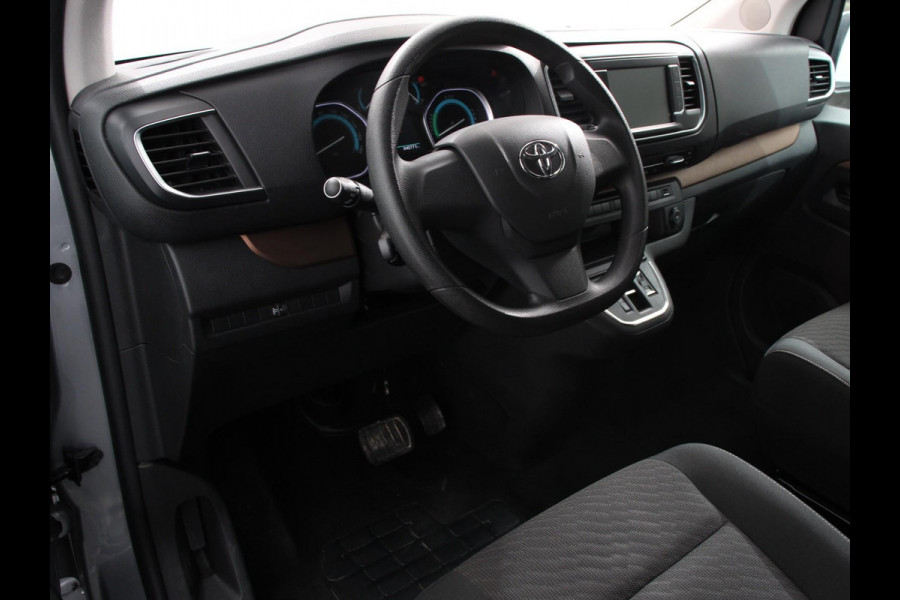 Toyota PROACE Electric Verso Luxury L2 8p PERSONENBUS | Navigatie | Apple Carplay/Android Auto | Climate Control | Lichtmetalen velgen | Cruise Control |