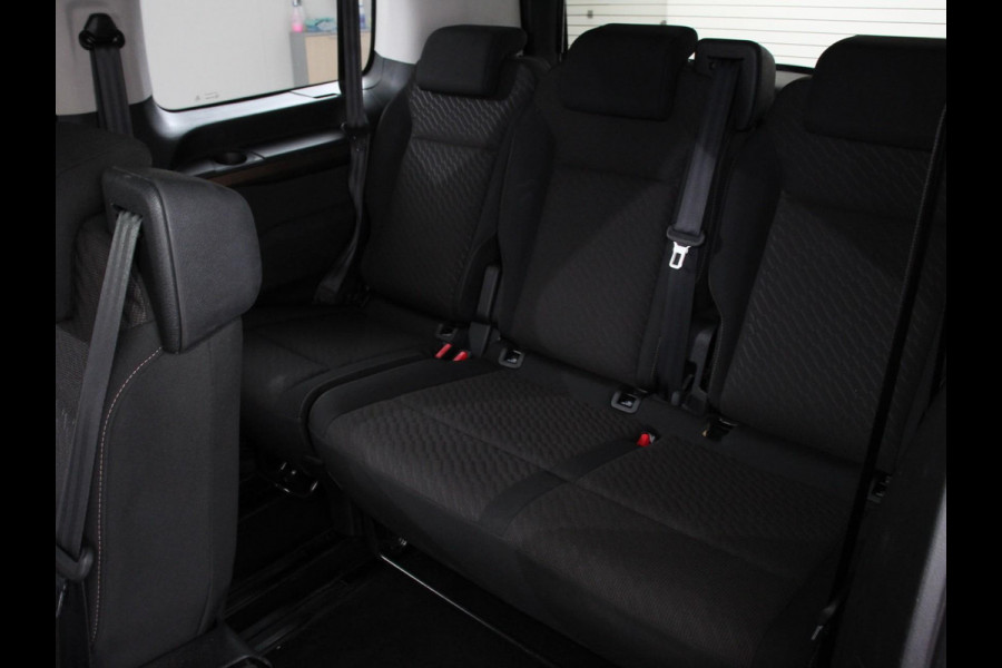 Toyota PROACE Electric Verso Luxury L2 8p PERSONENBUS | Navigatie | Apple Carplay/Android Auto | Climate Control | Lichtmetalen velgen | Cruise Control |