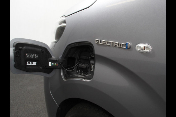 Toyota PROACE Electric Verso Luxury L2 8p PERSONENBUS | Navigatie | Apple Carplay/Android Auto | Climate Control | Lichtmetalen velgen | Cruise Control |
