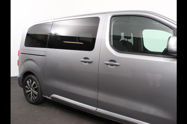 Toyota PROACE Electric Verso Luxury L2 8p PERSONENBUS | Navigatie | Apple Carplay/Android Auto | Climate Control | Lichtmetalen velgen | Cruise Control |