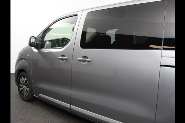 Toyota PROACE Electric Verso Luxury L2 8p PERSONENBUS | Navigatie | Apple Carplay/Android Auto | Climate Control | Lichtmetalen velgen | Cruise Control |