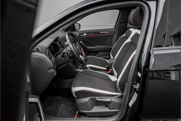 Volkswagen T-Roc 1.5 TSI Sport Navi ACC LED Trekhaak
