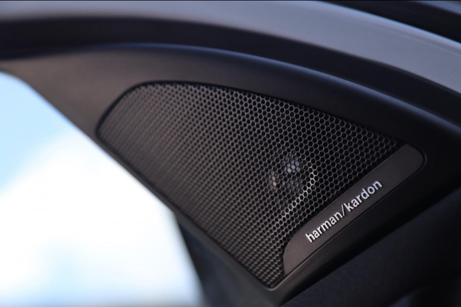 BMW X1 XDrive25i M Sport / PANODAK / HUD / KEYLESS / MEMORY / H&K / CAMERA