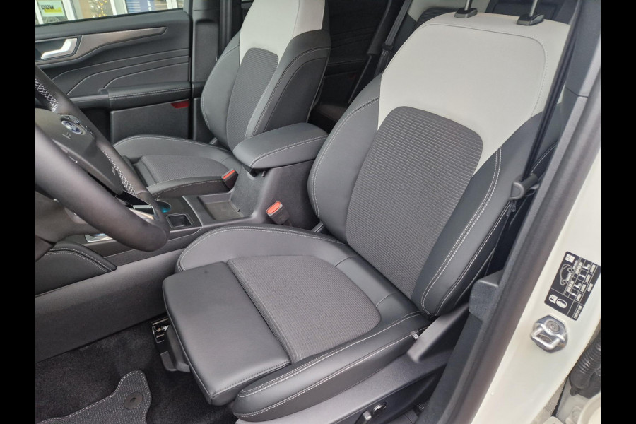 Ford Kuga 2.5 PHEV Sound Edition 243pk | Ford Voorraad | Panorama Dak | 20 inch Lichtmetaal | Winterpack | Matrix LED | Driver Assistance Pack