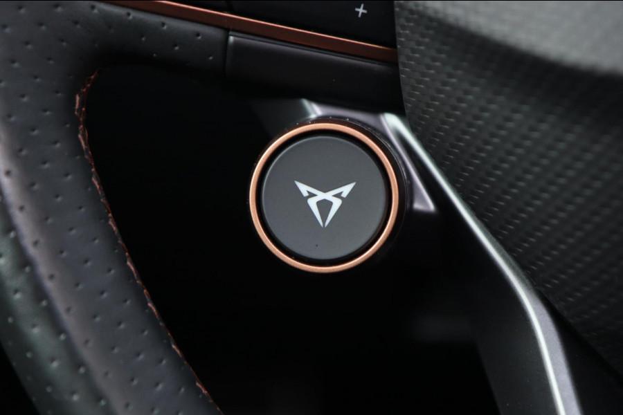 CUPRA Leon Sportstourer 1.4 e-Hybrid VZ Copper / PANODAK / KEYLESS / VOLLEDIG UITGEVOERD!
