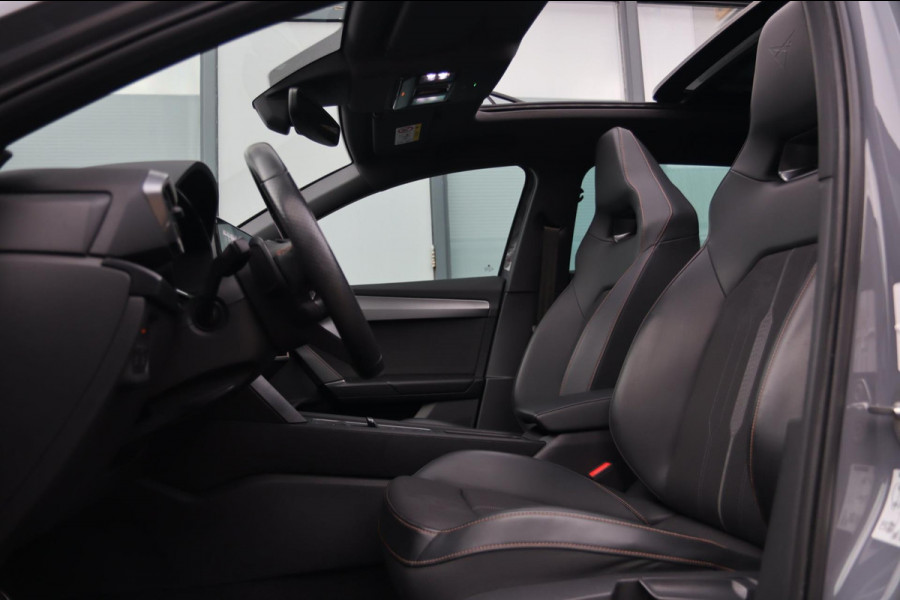 CUPRA Leon Sportstourer 1.4 e-Hybrid VZ Copper / PANODAK / KEYLESS / VOLLEDIG UITGEVOERD!