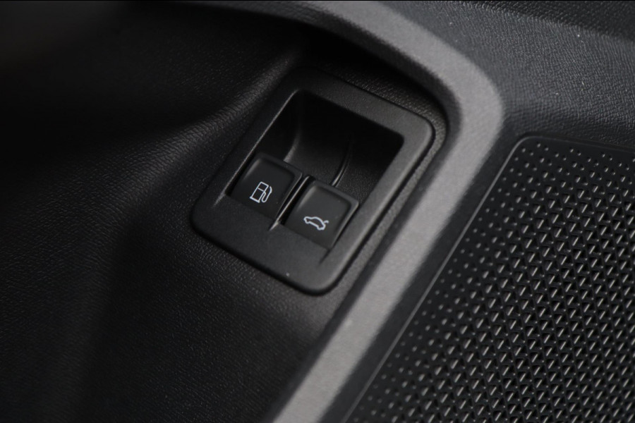 CUPRA Leon Sportstourer 1.4 e-Hybrid VZ Copper / PANODAK / KEYLESS / VOLLEDIG UITGEVOERD!