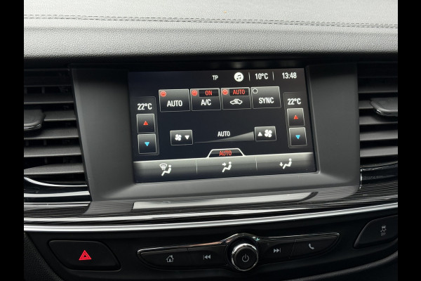 Opel Insignia Sports Tourer BWJ 10-2020 | 1.5T 165PK Business Executive | LEER | TREKHAAK | STOELVERW | NAVI | CLIMA | CARPLAY | PDC | PRIVACY GLASS |