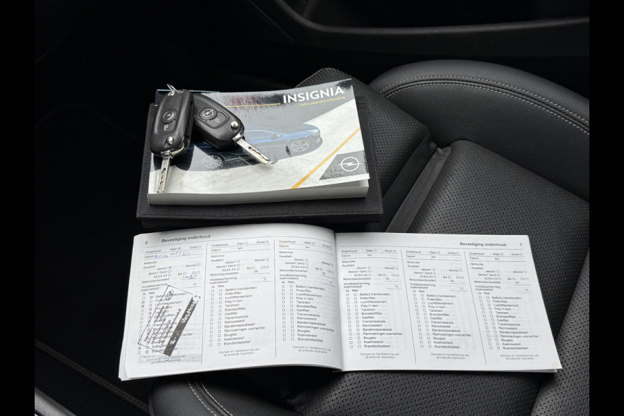 Opel Insignia Sports Tourer BWJ 10-2020 | 1.5T 165PK Business Executive | LEER | TREKHAAK | STOELVERW | NAVI | CLIMA | CARPLAY | PDC | PRIVACY GLASS |