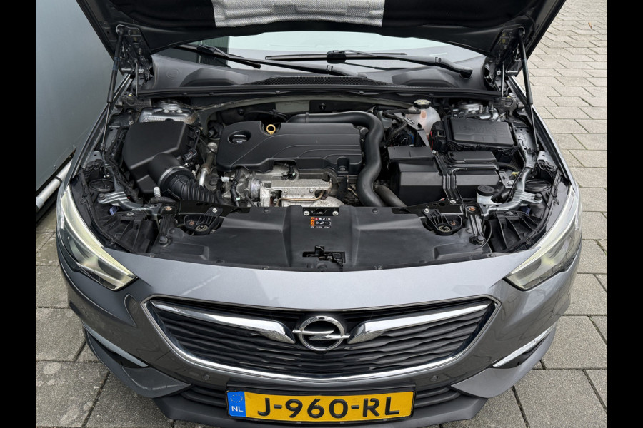Opel Insignia Sports Tourer BWJ 10-2020 | 1.5T 165PK Business Executive | LEER | TREKHAAK | STOELVERW | NAVI | CLIMA | CARPLAY | PDC | PRIVACY GLASS |