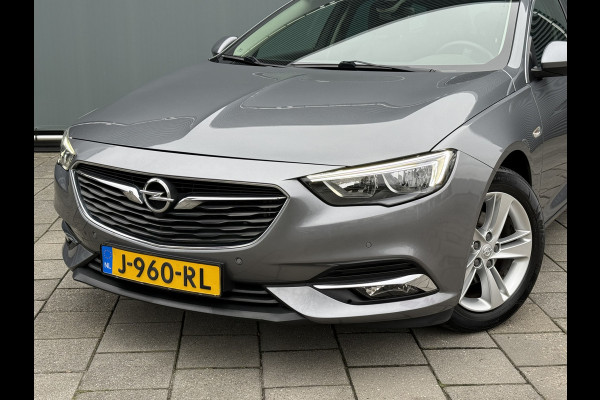Opel Insignia Sports Tourer BWJ 10-2020 | 1.5T 165PK Business Executive | LEER | TREKHAAK | STOELVERW | NAVI | CLIMA | CARPLAY | PDC | PRIVACY GLASS |