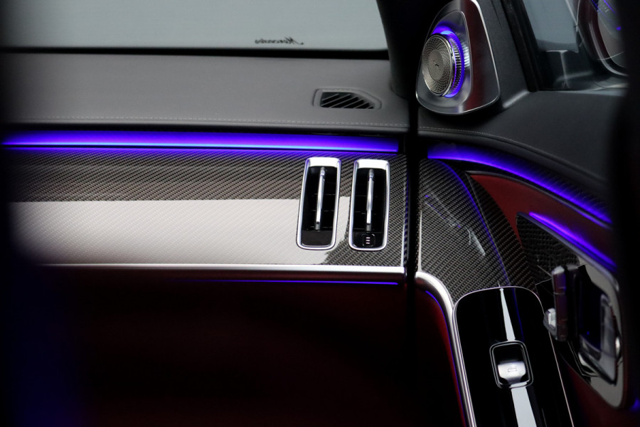 Mercedes-Benz S-Klasse AMG 63 S E Performance | 802pk | Carbon | Achterasbesturing | Distronic+ | Chauffeurspakket | Entertainment Achter | Stoelventilatie | Zonweringspakket | Vlakkenverwarming | Kuitmassage | Burmester High End 4D |