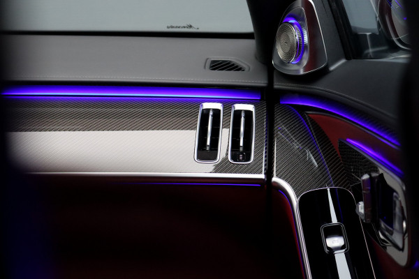 Mercedes-Benz S-Klasse AMG 63 S E Performance | 802pk | Carbon | Achterasbesturing | Distronic+ | Chauffeurspakket | Entertainment Achter | Stoelventilatie | Zonweringspakket | Vlakkenverwarming | Kuitmassage | Burmester High End 4D |