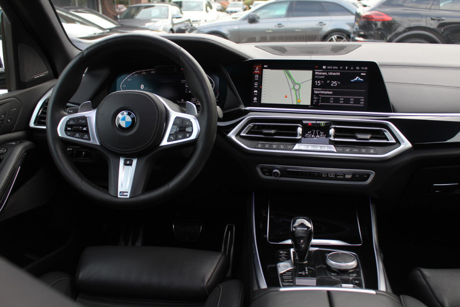 BMW X5 xDrive40i High Exe. M Sport / Panoramadak / 360Camera / Head-up / Achterasbesturing / Laser LED / Softclose / 22'' / Harman Kardon / Stoelventilatie / Stoelverwarming 4x / DAB / Dodehoek / ACC