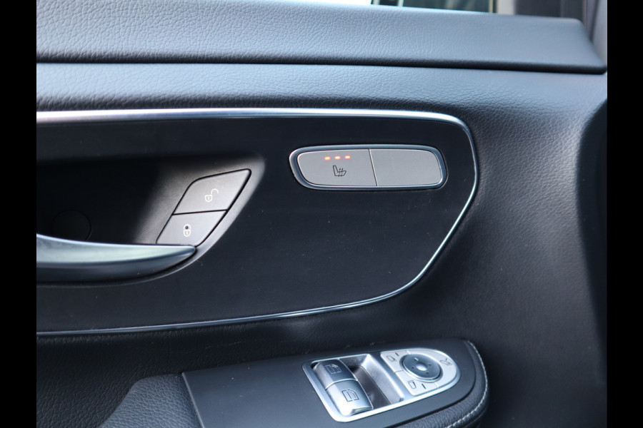 Mercedes-Benz V-Klasse 300d L3 4-MATIC Extra Lang DC 5 Pers - AMG - Trekhaak - ACC