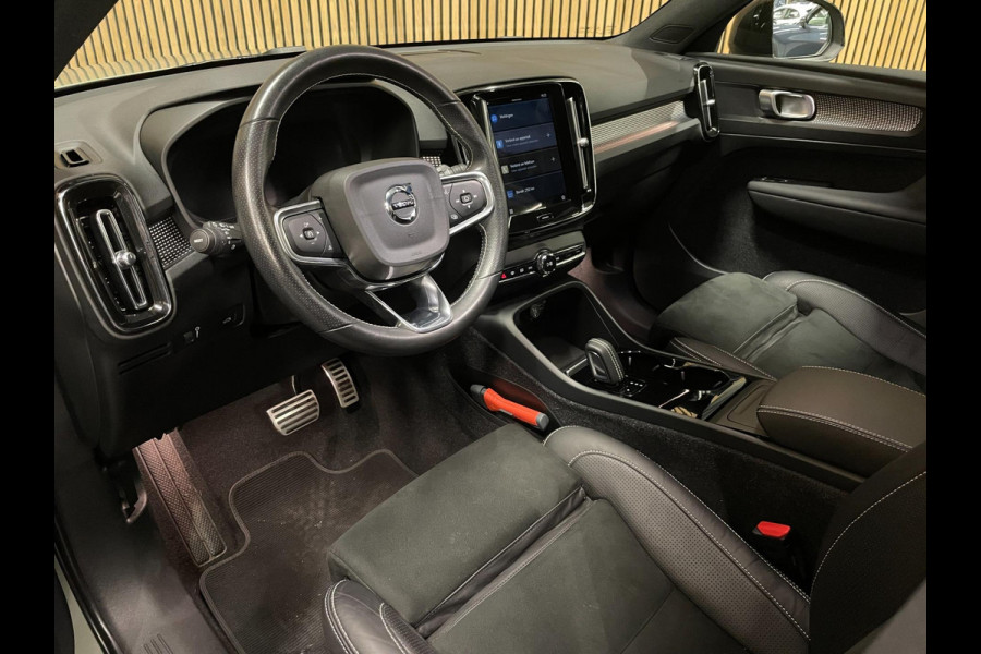 Volvo XC40 Recharge P8 AWD R-Design|91% SOH|TREKHAAK|MEMORY|1/2 LEDER|ELEK.INTR+A-KLEP|ACC|STOEL+STUURVERW|CAMERA|CARPLAY/ANDROID|
