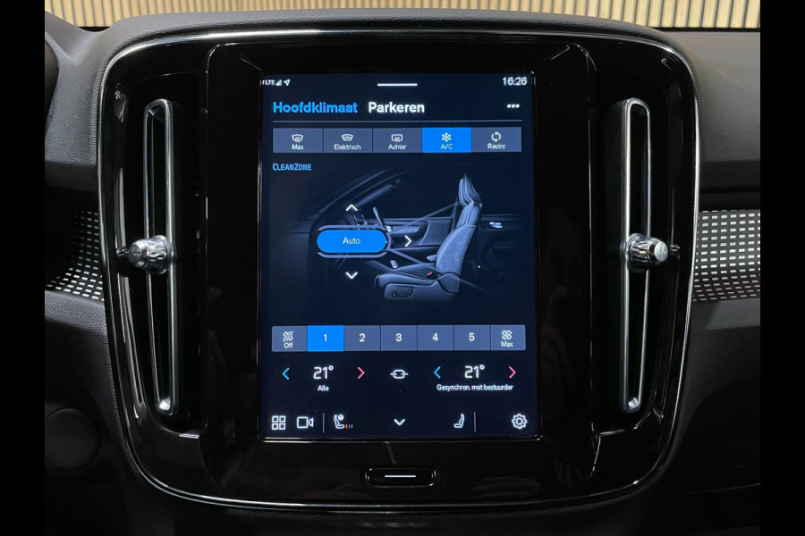 Volvo XC40 Recharge P8 AWD R-Design|91% SOH|TREKHAAK|MEMORY|1/2 LEDER|ELEK.INTR+A-KLEP|ACC|STOEL+STUURVERW|CAMERA|CARPLAY/ANDROID|