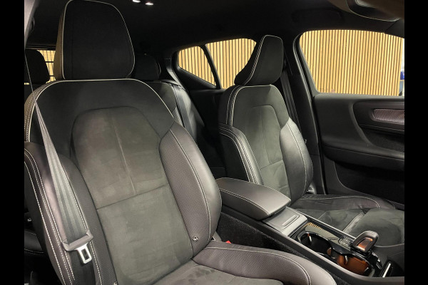 Volvo XC40 Recharge P8 AWD R-Design|91% SOH|TREKHAAK|MEMORY|1/2 LEDER|ELEK.INTR+A-KLEP|ACC|STOEL+STUURVERW|CAMERA|CARPLAY/ANDROID|
