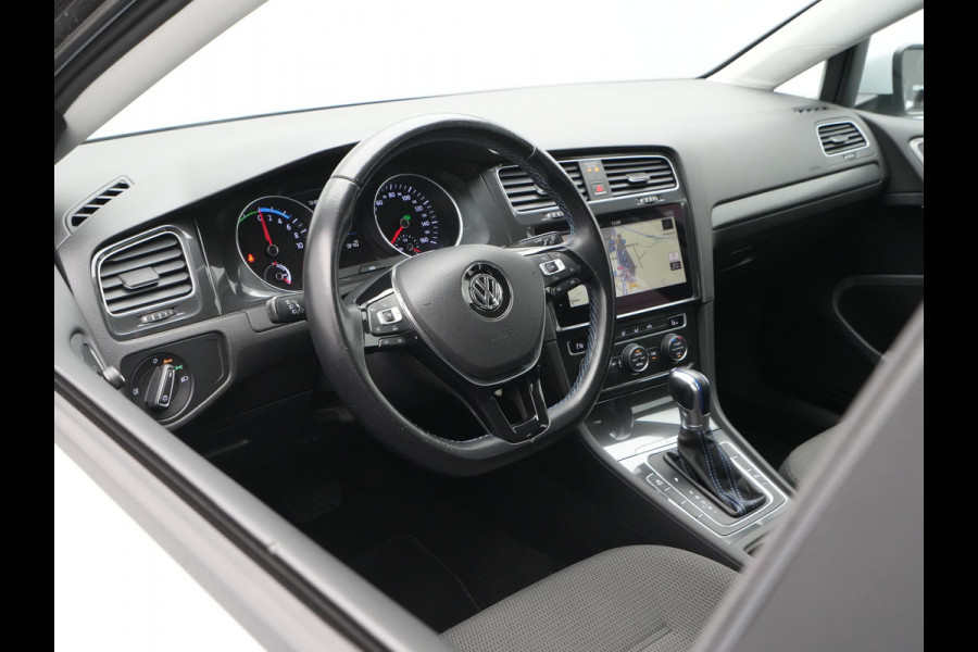 Volkswagen e-Golf e-Golf 136pk Navigatie Acc Pdc Led Carplay 34