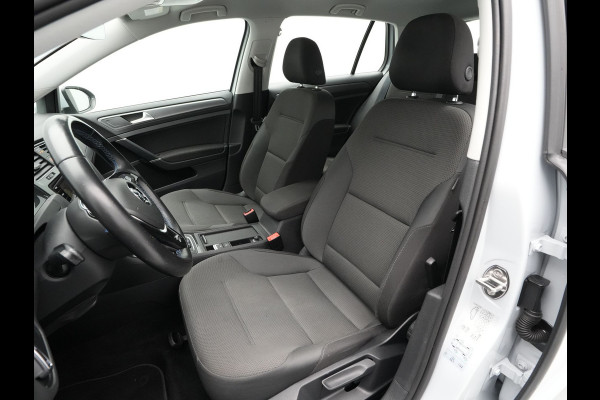 Volkswagen e-Golf e-Golf 136pk Navigatie Acc Pdc Led Carplay 34