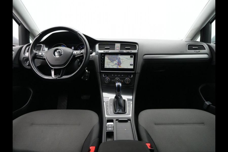 Volkswagen e-Golf e-Golf 136pk Navigatie Acc Pdc Led Carplay 34