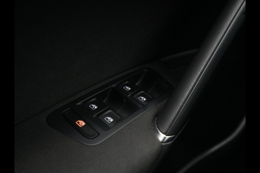 Volkswagen e-Golf e-Golf 136pk Navigatie Acc Pdc Led Carplay 34