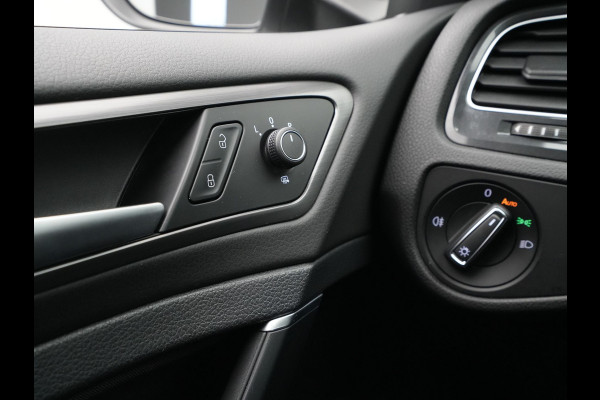 Volkswagen e-Golf e-Golf 136pk Navigatie Acc Pdc Led Carplay 34
