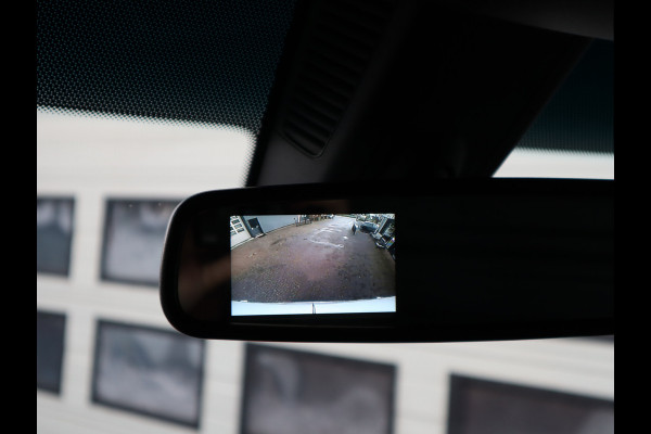 Mercedes-Benz eSprinter eSprinter 55 kWh 100% Elektrisch L2H2 - Camera - Airco