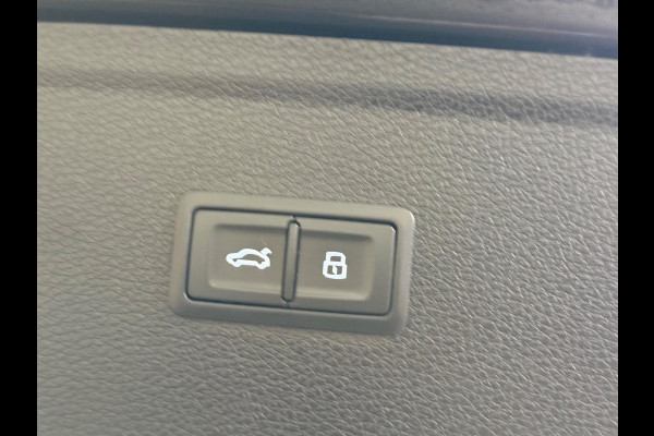 Audi Q5 55 TFSI e quattro Competition | 367 PK | Pano | Leer | Keyless | ACC | Stoelverwarming