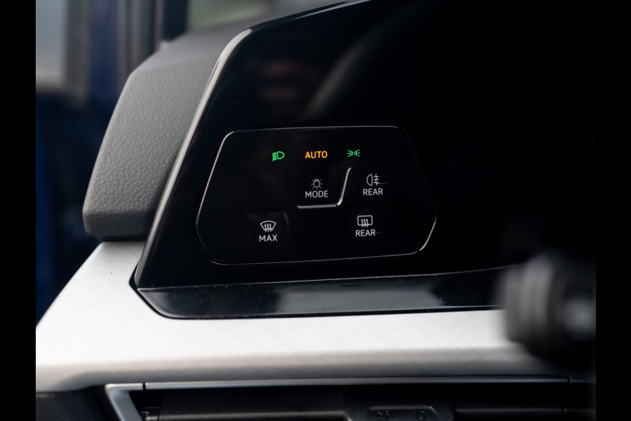 Volkswagen Golf 1.5 TSI Life Business | Keyless | Camera | Stoelverw. | Prijs Rijklaar!!