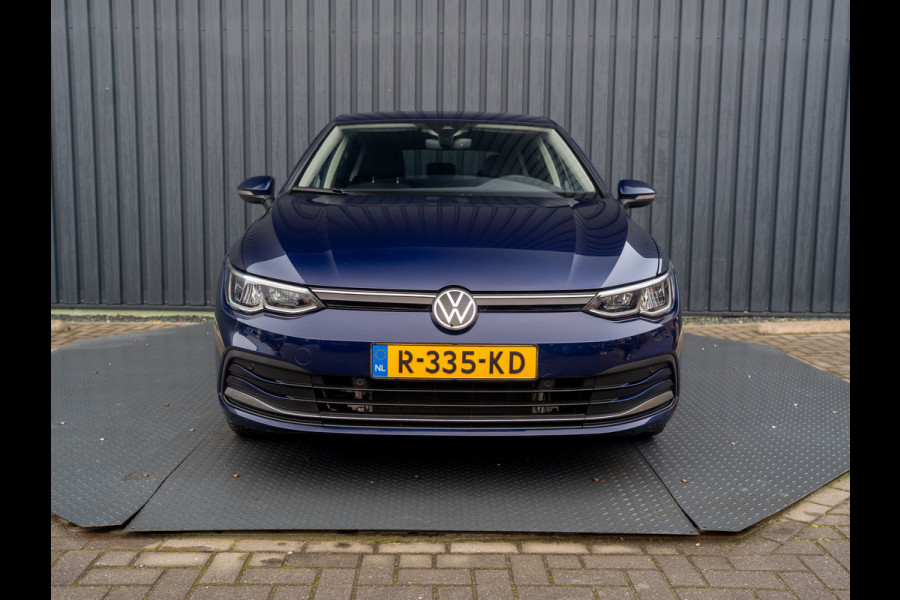 Volkswagen Golf 1.5 TSI Life Business | Keyless | Camera | Stoelverw. | Prijs Rijklaar!!