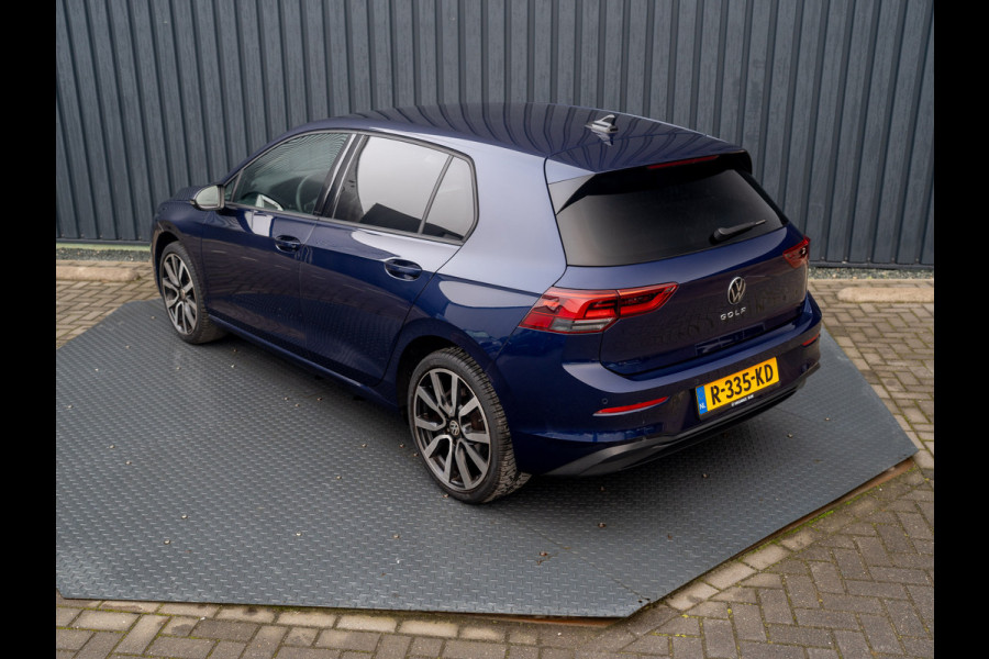 Volkswagen Golf 1.5 TSI Life Business | Keyless | Camera | Stoelverw. | Prijs Rijklaar!!