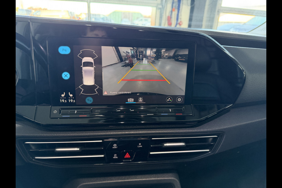 Volkswagen Caddy Cargo 2.0 TDI 1st Edition AUTOM LEDER CAMERA