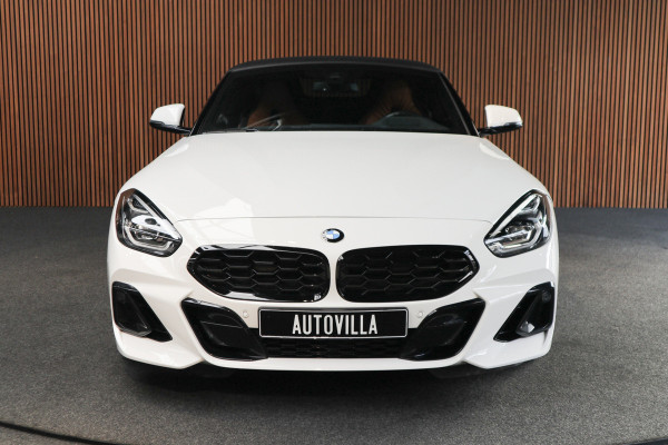 BMW Z4 Roadster sDrive30i High Exe M-pakket HUD Leer Camera PDC Stoelverwarming Stuurverwarming Memory seats LM velgen