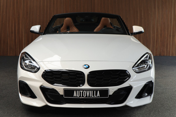 BMW Z4 Roadster sDrive30i High Exe M-pakket HUD Leer Camera PDC Stoelverwarming Stuurverwarming Memory seats LM velgen