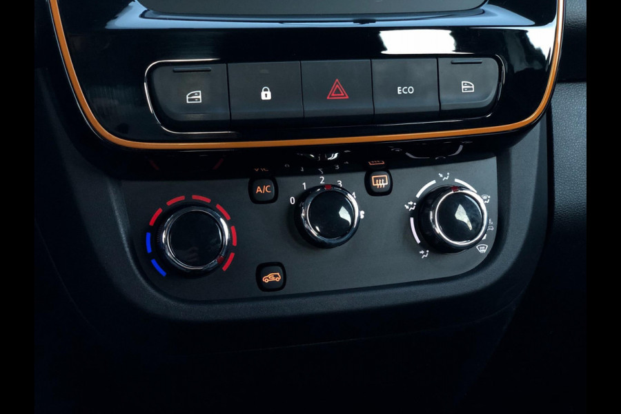 Dacia Spring Comfort Plus (Orange Pack) 27 kWh | Navi, Leder, Airco, Carplay/Android, Cruise, Camera| Dealeronderhouden |