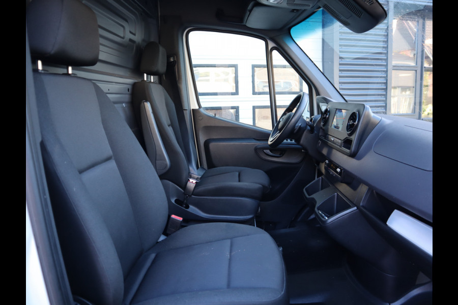Mercedes-Benz Sprinter 315 CDI Automaat RWD - Euro 6 L2H2 - MBUX - Clima - Camera