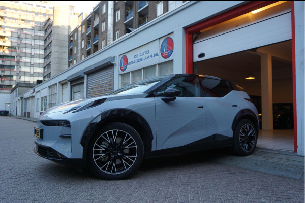 ZEEKR X AWD Privilege 69 kWh | 429pk | 0-100 3.8sec | Full Options | Panoramadak | Head Up Display | Sfeerverlichting | Leer | Electr stoelen + memory + massage + koeling + verwarming