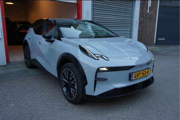 ZEEKR X AWD Privilege 69 kWh | 429pk | 0-100 3.8sec | Full Options | Panoramadak | Head Up Display | Sfeerverlichting | Leer | Electr stoelen + memory + massage + koeling + verwarming
