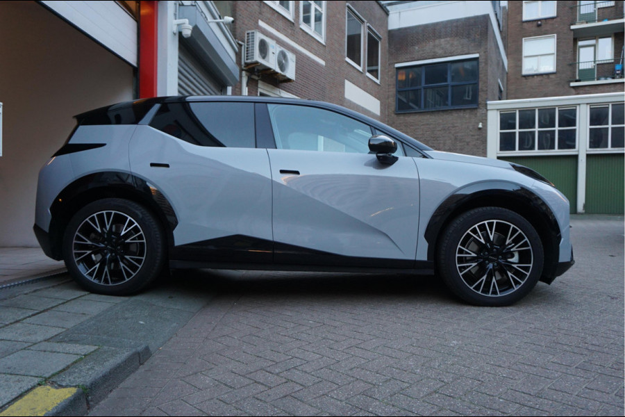 ZEEKR X AWD Privilege 69 kWh | 429pk | 0-100 3.8sec | Full Options | Panoramadak | Head Up Display | Sfeerverlichting | Leer | Electr stoelen + memory + massage + koeling + verwarming