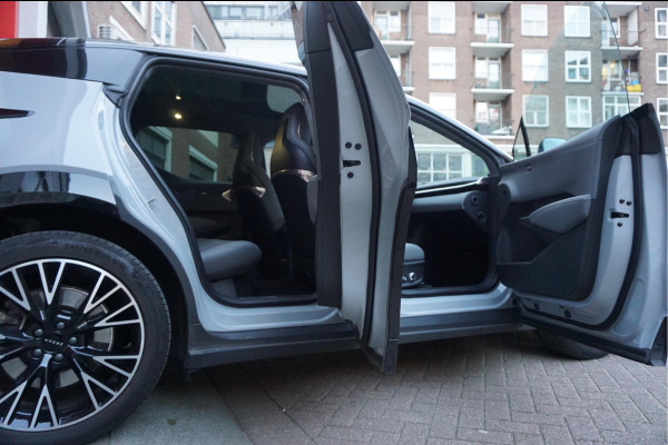 ZEEKR X AWD Privilege 69 kWh | 429pk | 0-100 3.8sec | Full Options | Panoramadak | Head Up Display | Sfeerverlichting | Leer | Electr stoelen + memory + massage + koeling + verwarming