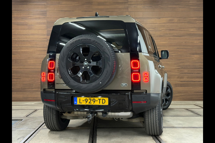 Land Rover Defender 110 2.0 D240 110 SE | Pano | Leer | Trekhaak | Memory | 360° Camera | Meridian | Luchtvering